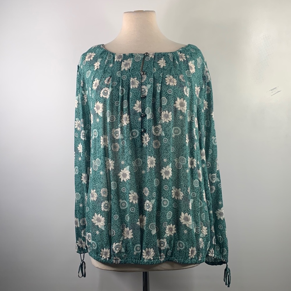 Lucky Brand top